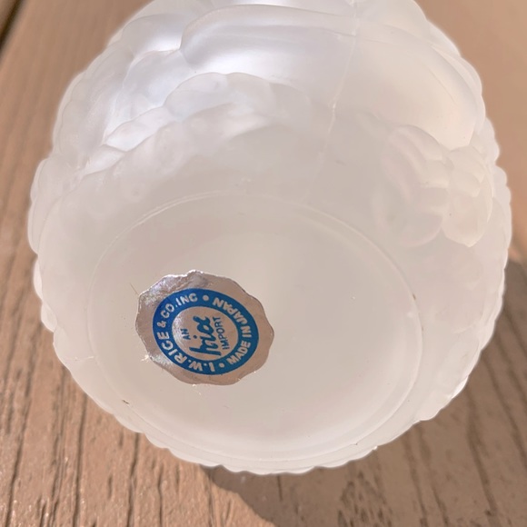 VINTAGE IRVING W RICE & CO 3 PC VANITY BATH SET PRESSED GLASS LALIQUE STYLE NWTS - Picture 7 of 9